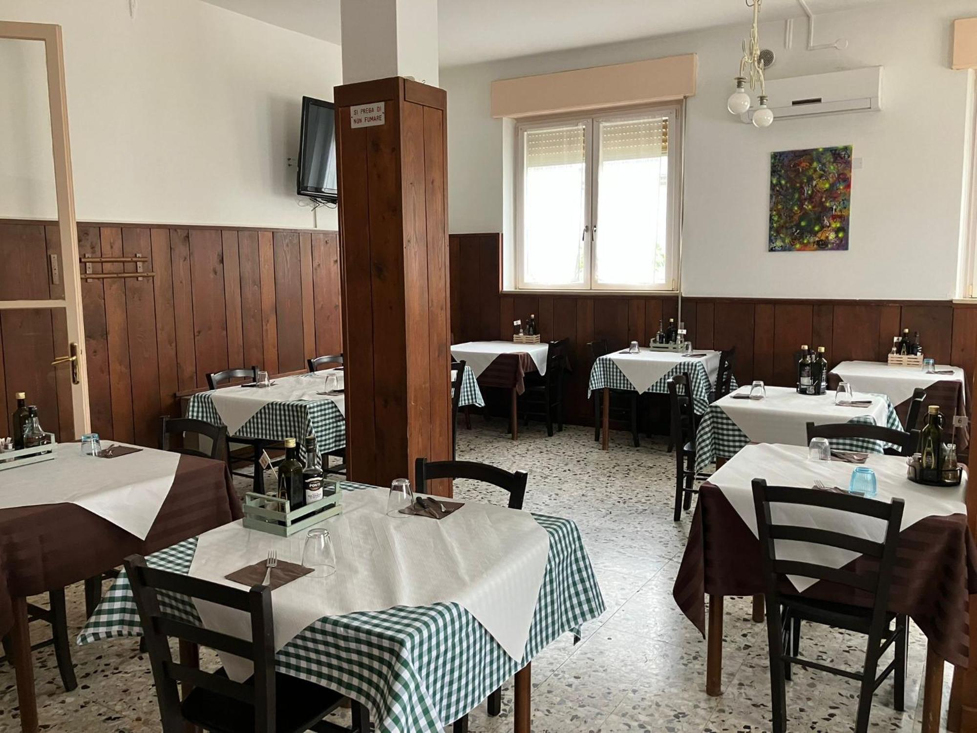 La Voglia Otel Villanova sull'Arda Dış mekan fotoğraf